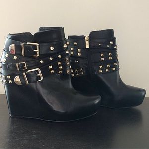 BCBG Studded wedge boots